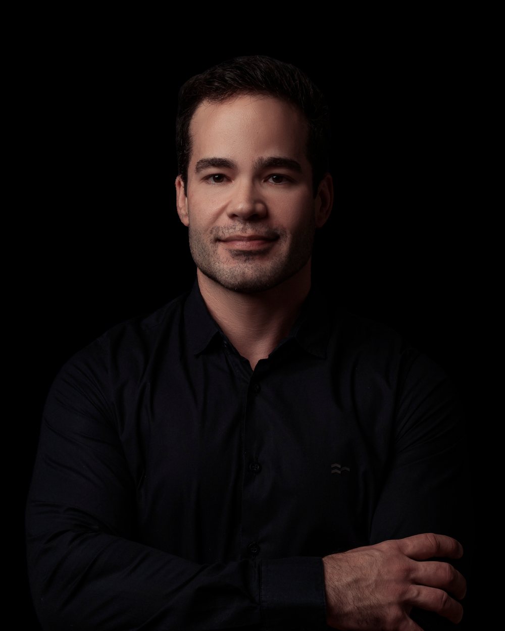 Dr. Fábio Lyon, plastic surgeon